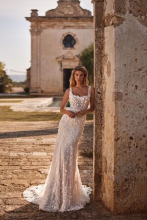 Gwendolin by Milla Nova