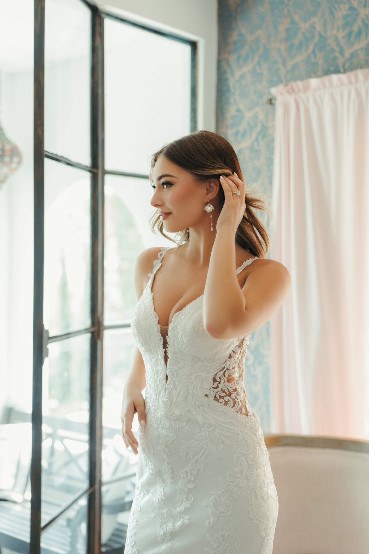 8168 by Stella York - Image 2