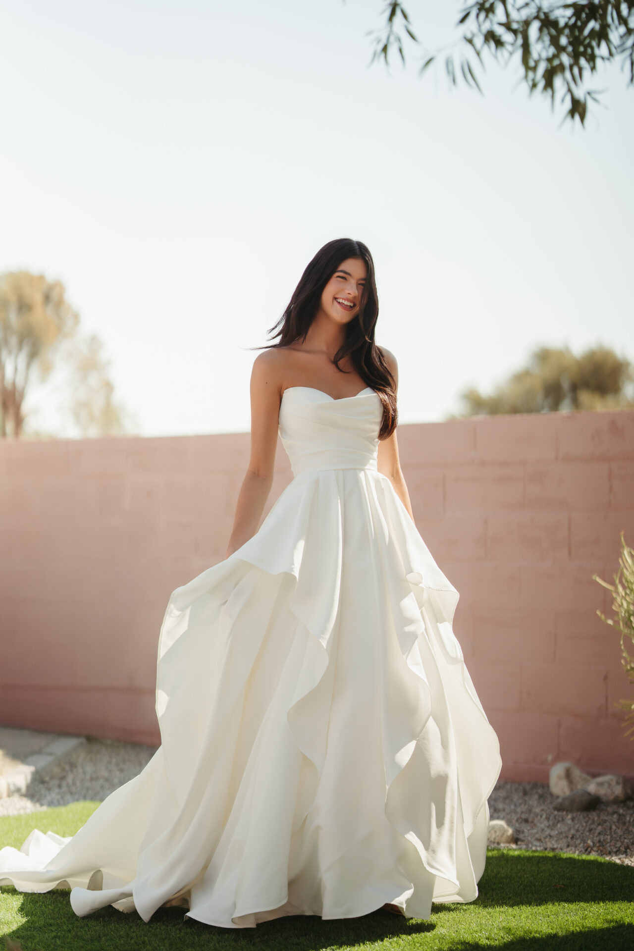 8212 by Stella York - Image 3